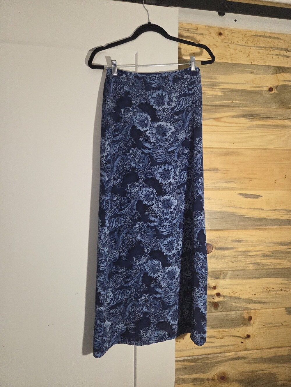 Vintage 90s Traffic Womens Navy Blue Patterned Midi Skirt with Side Slit size 7